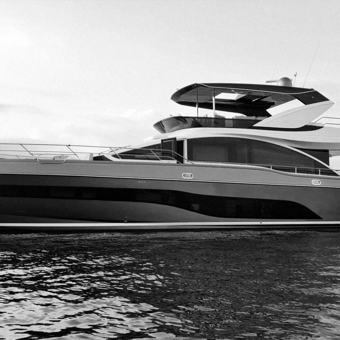 Intermarine 24M