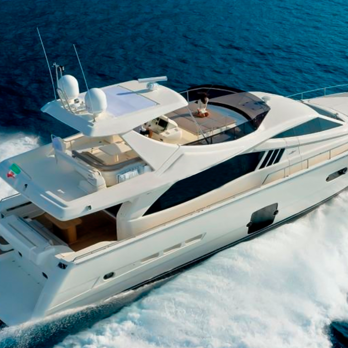 Ferretti 750