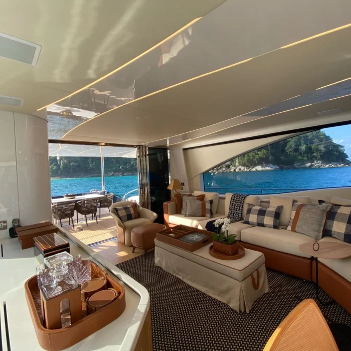 Intermarine 24M
