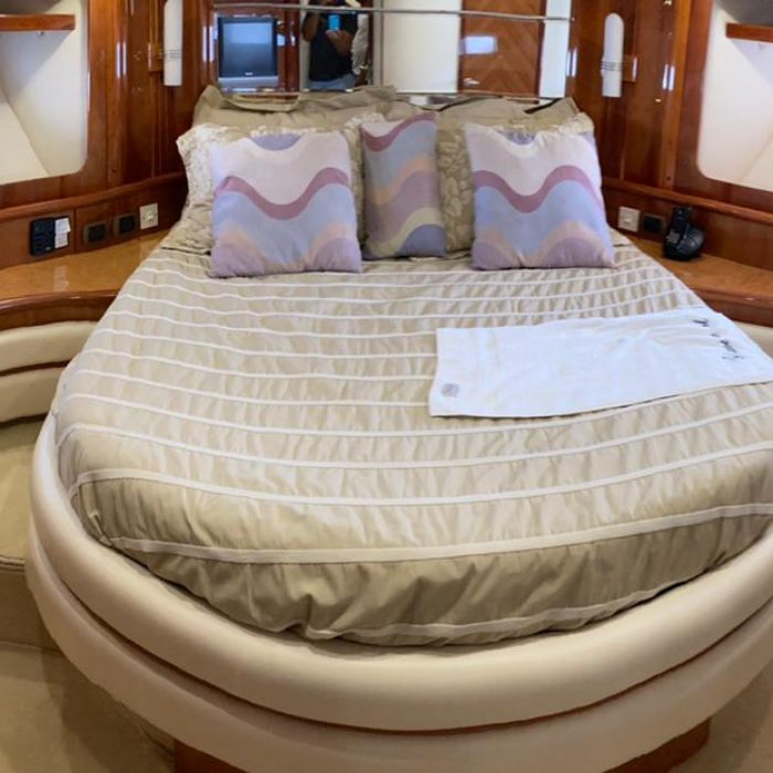Intermarine 760 full
