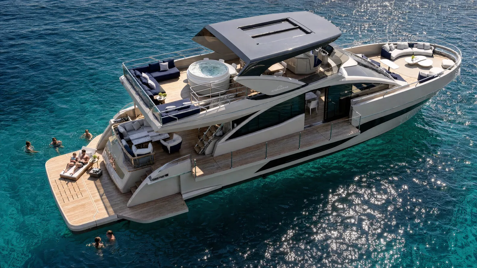 Intermarine 25M