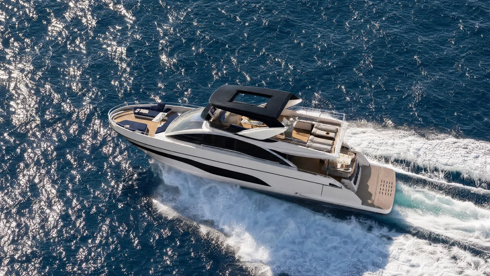 Intermarine 25M