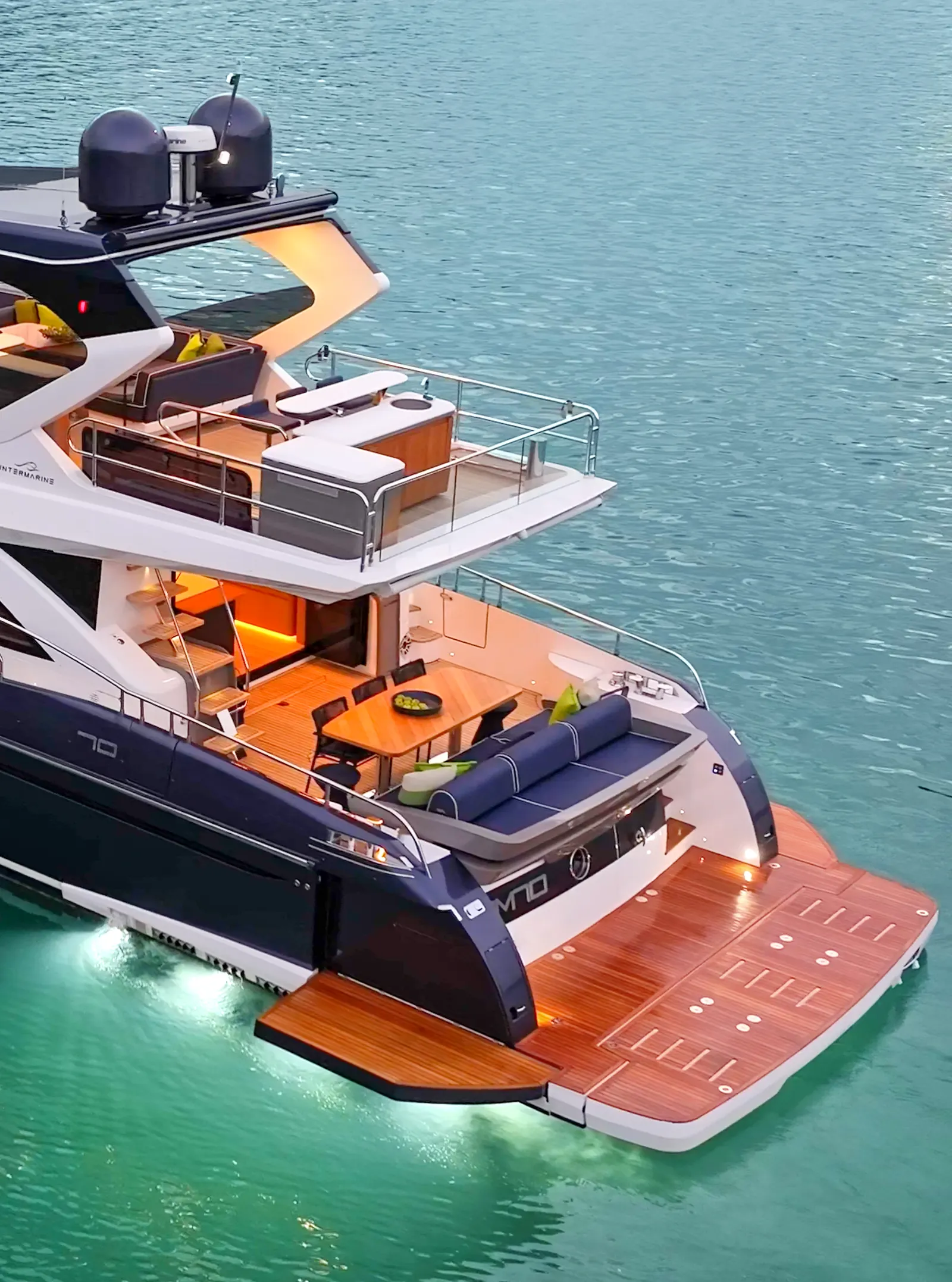 Intermarine 70