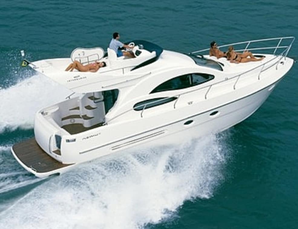 Intermarine 380 full 2004