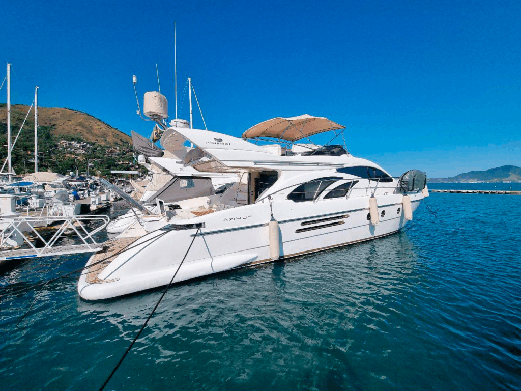 Intermarine 520 Full